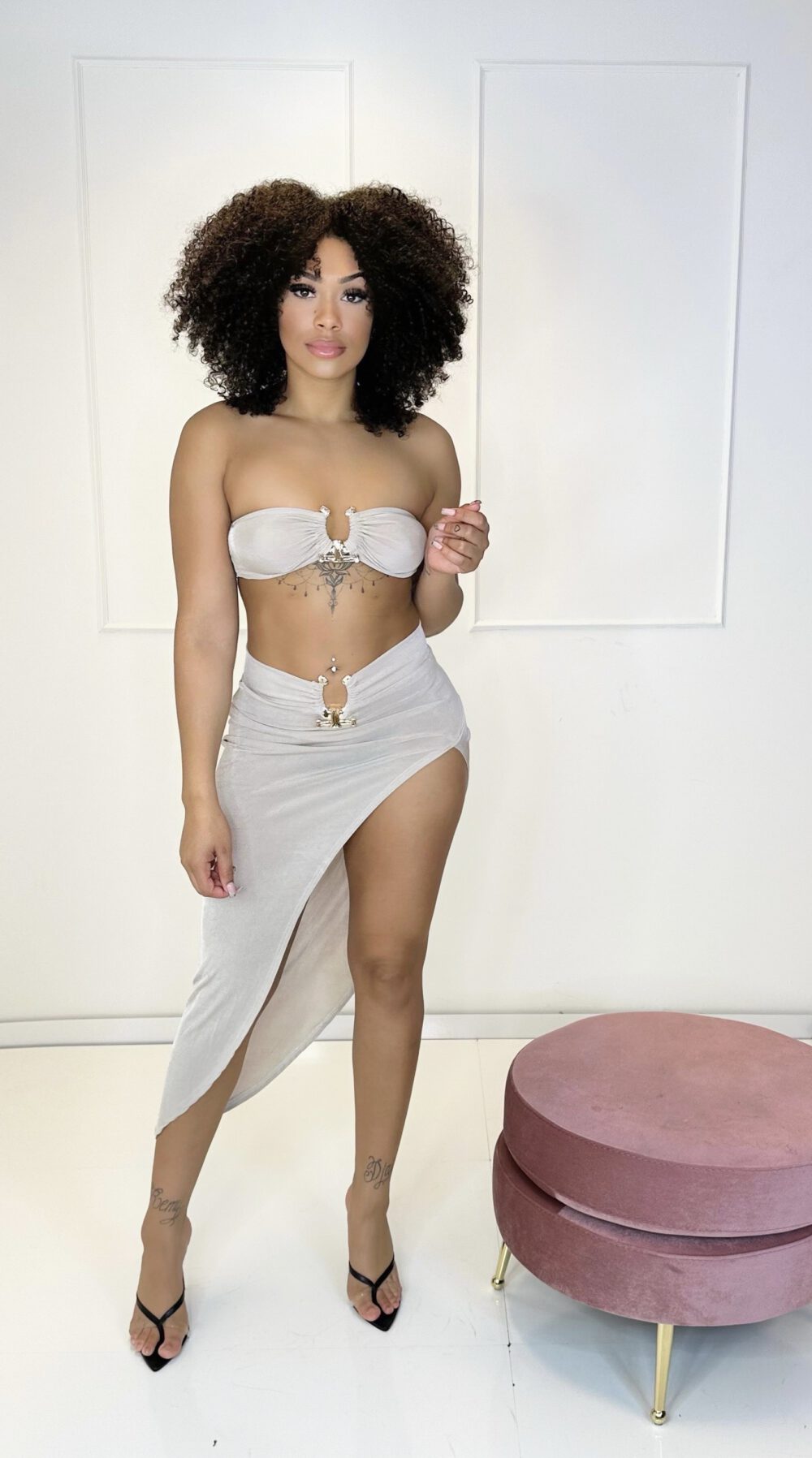 The Vibe Gold 2 Piece